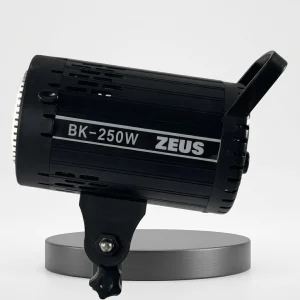 نور استودیویی زئوس Ky-Bk250w مشکی ۲۵۰ وات با برچسب زئوس مای گجت