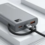 پاوربانک 35 وات حمل گرین لاین مدل Retractable ظرفیت 10000 میلی آمپر ساعت - تصویر 8
